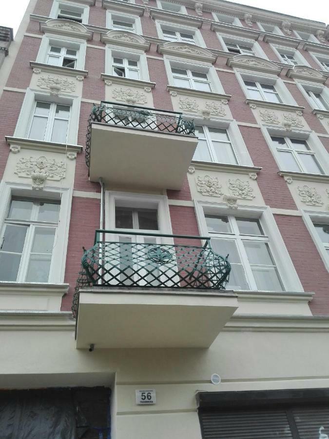 Nighthost- Trzebnicka 84 Apartment วรอตซวาฟ ภายนอก รูปภาพ