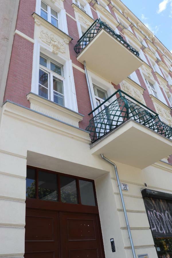 Nighthost- Trzebnicka 84 Apartment วรอตซวาฟ ภายนอก รูปภาพ